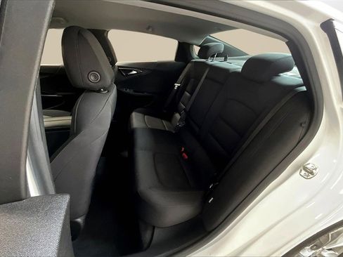 Used 2020 Chevrolet Malibu LT image 22