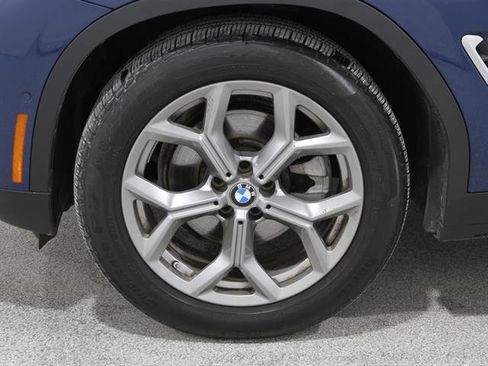 Used 2021 BMW X3 xDrive30i w/ Premium Package image 23
