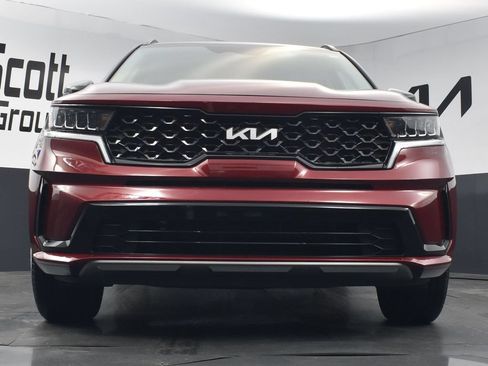 Used 2022 Kia Sorento S FWD image 24
