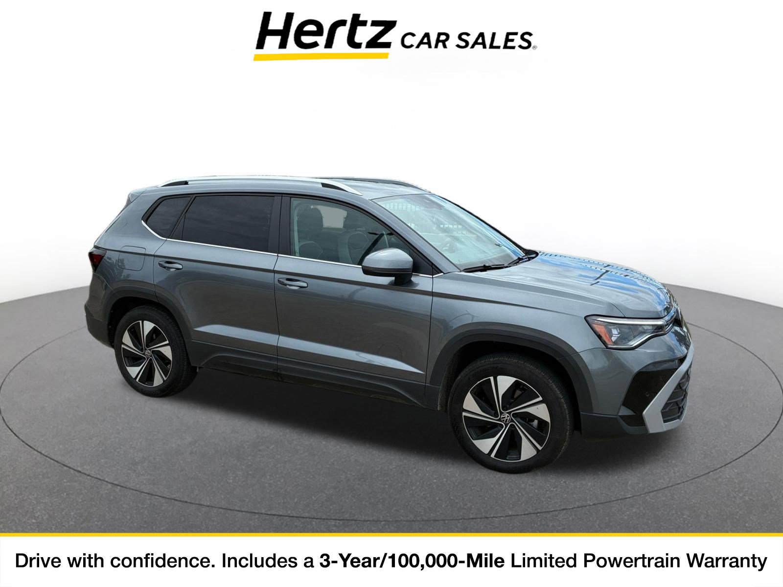 Used 2026 Volkswagen Taos SE AWD/4WD image 1