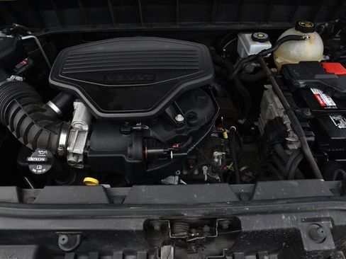Used 2019 GMC Acadia Denali FWD image 32