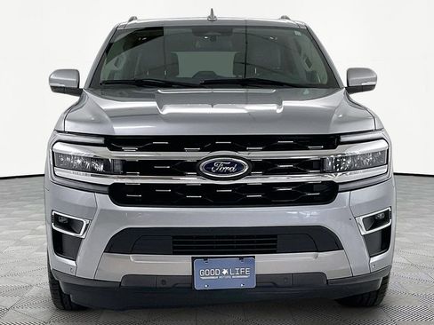 Used 2024 Ford Expedition Max Limited AWD/4WD image 2