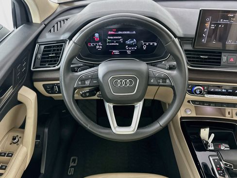 Used 2021 Audi Q5 2.0T Premium Plus w/ Premium Plus Package AWD/4WD image 17