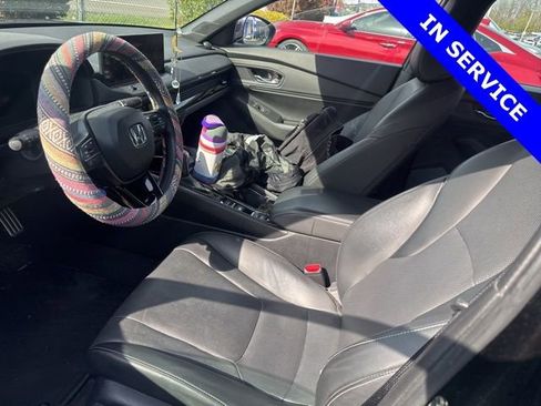 Used 2023 Honda Accord Sport image 7