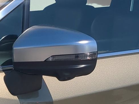 Used 2023 Subaru Ascent Touring AWD/4WD image 28