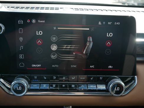 New 2026 GMC Canyon AT4 w/ Technology Plus Package image 9