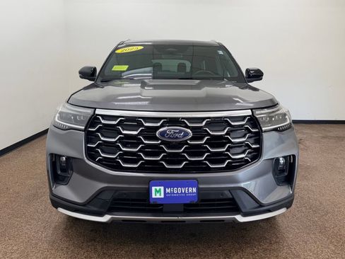 Used 2025 Ford Explorer Platinum w/ LUX Leather Package AWD/4WD image 10