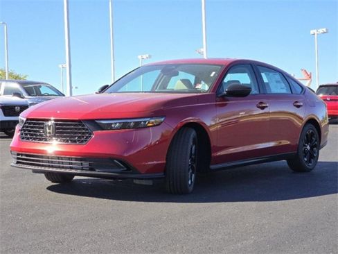 New 2025 Honda Accord SE image 5