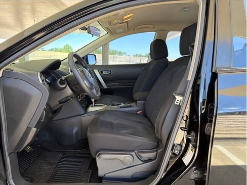 Used 2014 Nissan Rogue S AWD/4WD image 10