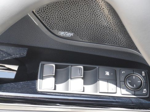 Used 2024 Lexus LX 600 4WD w/ Interior Upgrade Package image 22