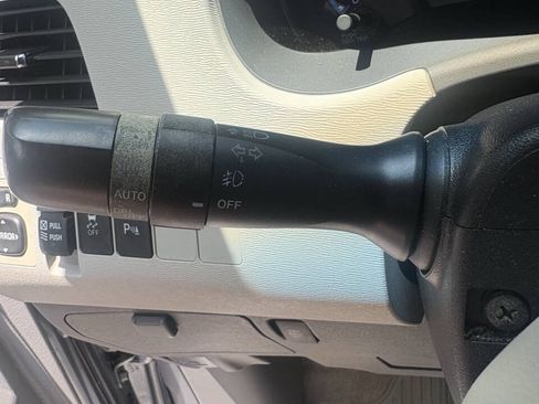 Used 2013 Toyota Sienna XLE w/ Premium Pkg FWD image 24