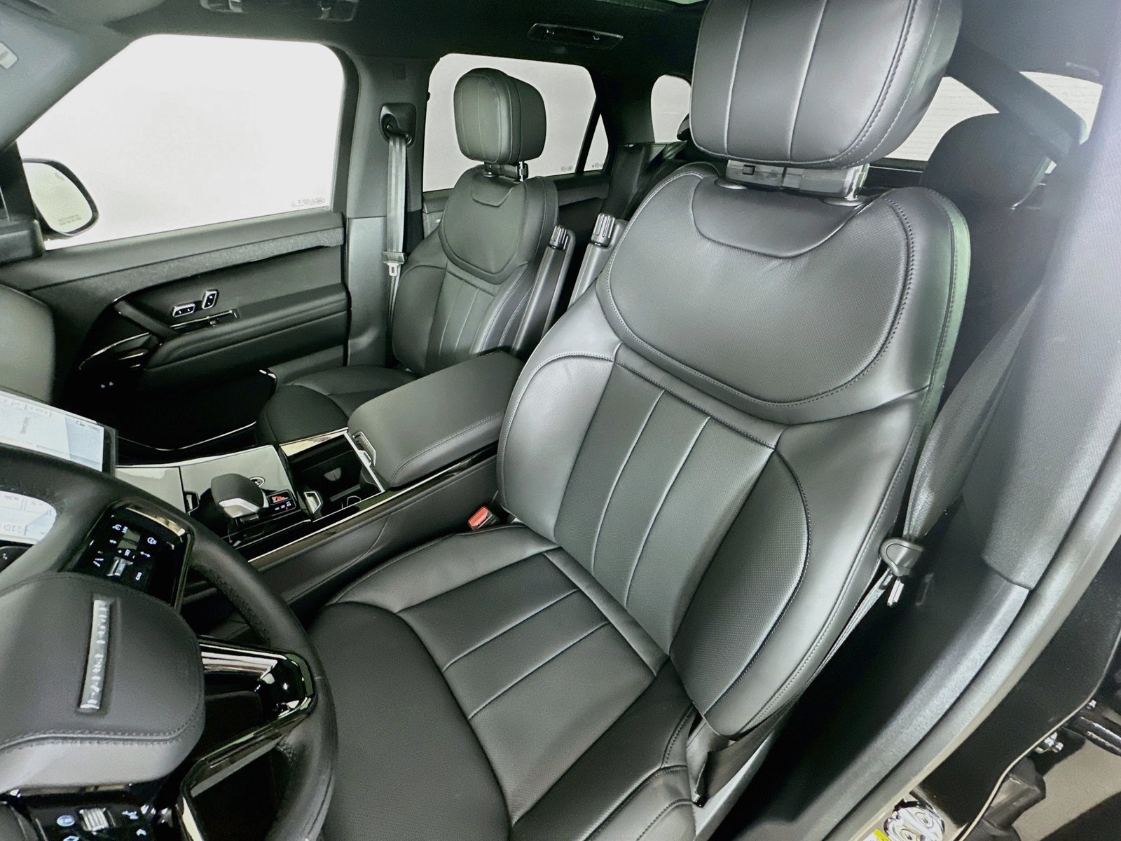 New 2027 Land Rover Range Rover Sport Dynamic SE AWD/4WD image 33