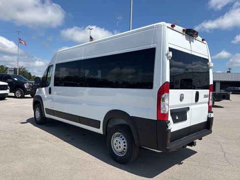 New 2026 RAM ProMaster 2500 w/ Cold Weather Group FWD image 11