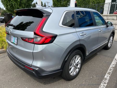 Used 2025 Honda CR-V EX-L image 4