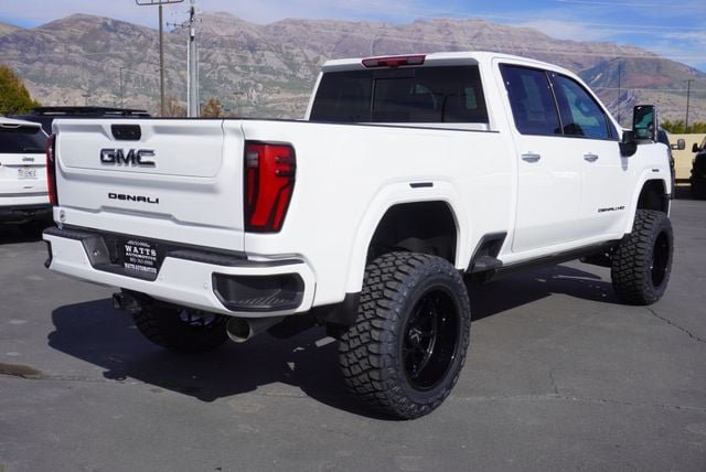 Used 2026 GMC Sierra 3500 Denali Ultimate AWD/4WD image 16