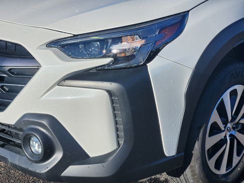 Certified 2025 Subaru Outback Premium w/ Popular Package #1A image 30