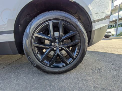 Used 2026 Land Rover Range Rover Velar S image 9