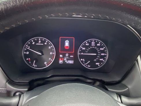 Used 2023 Subaru Outback Premium AWD/4WD image 21