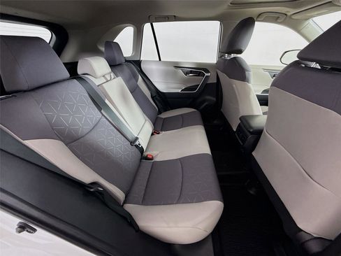 Used 2023 Toyota RAV4 XLE w/ Convenience Package image 26