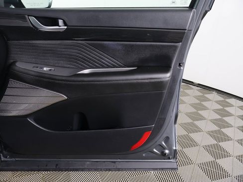 Used 2024 Hyundai Palisade Calligraphy image 31