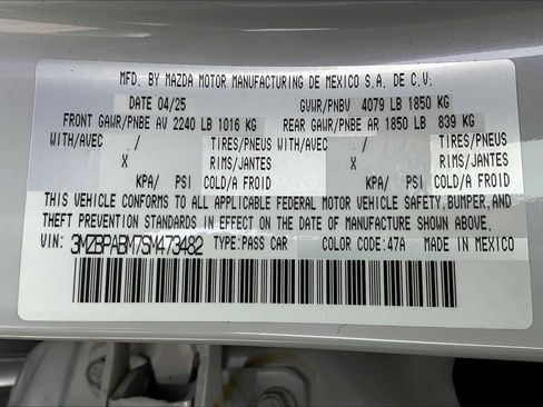 Used 2025 MAZDA MAZDA3 s image 12