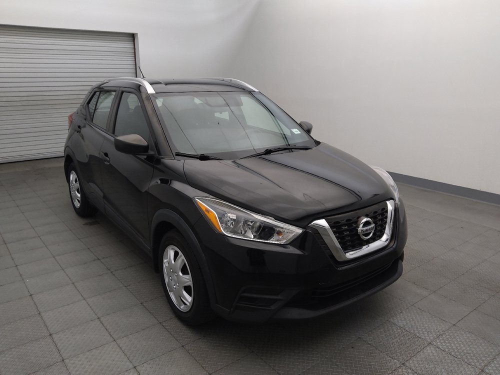 Used 2019 Nissan Kicks S FWD image 13
