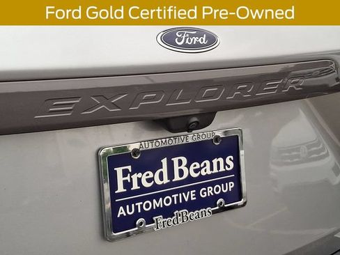 Certified 2022 Ford Explorer XLT w/ Equipment Group 202A AWD/4WD image 35