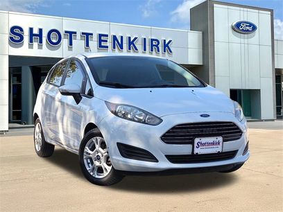 Used 2015 Ford Fiesta SE