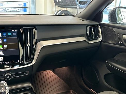 Certified 2024 Volvo S60 T8 Plus image 24
