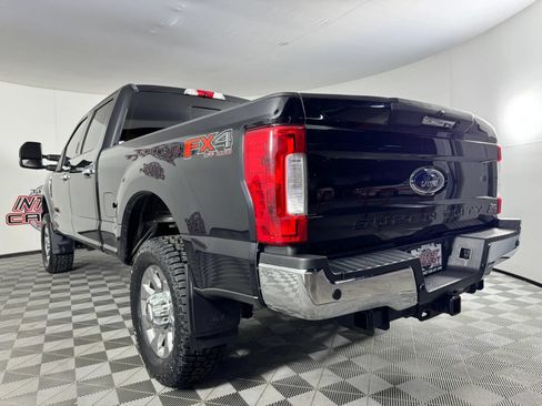 Used 2019 Ford F350 Lariat w/ Chrome Package AWD/4WD image 21