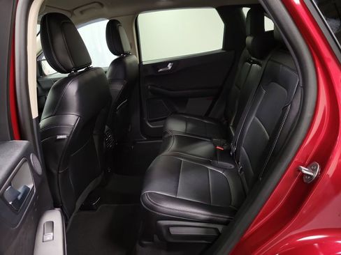 Used 2020 Ford Escape Titanium image 24