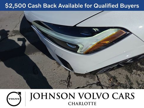 New 2026 Volvo XC60 B5 Ultra w/ Protection Package Premier image 34