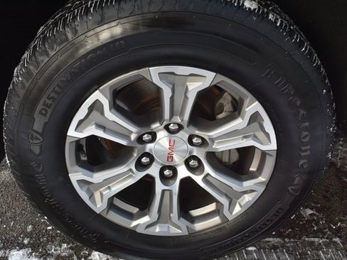 Used 2021 GMC Yukon XL SLE image 50