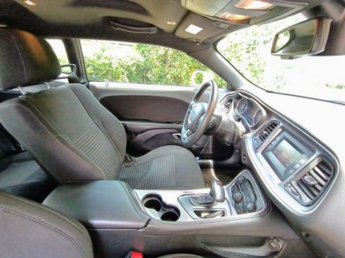 Used 2017 Dodge Challenger SXT RWD image 54