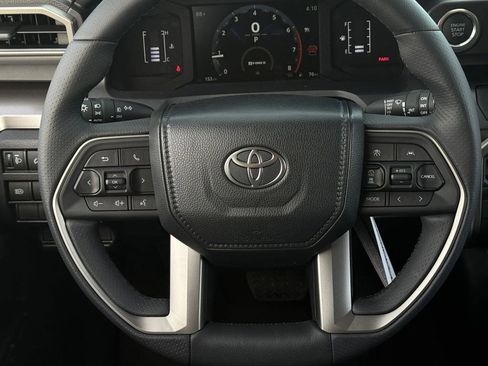 Used 2026 Toyota 4Runner SR5 image 13
