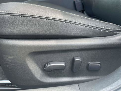 Used 2024 Nissan Altima 2.5 SL FWD image 15