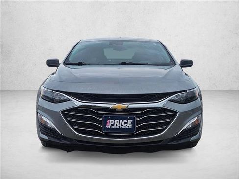 Used 2023 Chevrolet Malibu LS FWD image 2