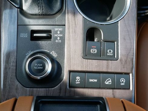 Used 2020 Toyota Highlander Platinum AWD/4WD image 18