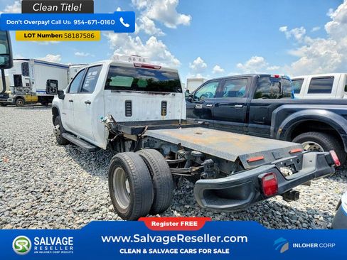 Used 2024 Chevrolet Silverado 3500 W/T w/ WT Convenience Package AWD/4WD image 4