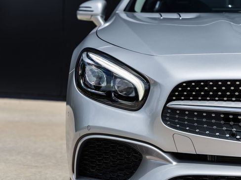 Used 2017 Mercedes-Benz SL 450 image 20