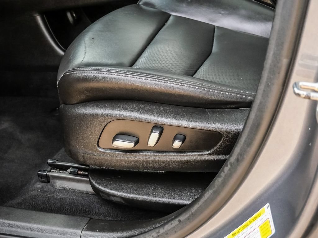 Used 2022 Cadillac XT6 Premium Luxury FWD image 41