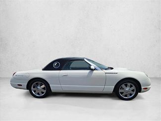Used 2002 Ford Thunderbird RWD video 4