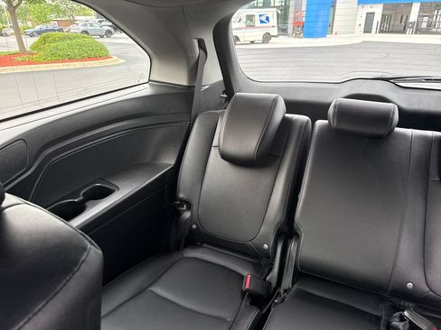 Used 2023 Honda Odyssey EX-L image 19