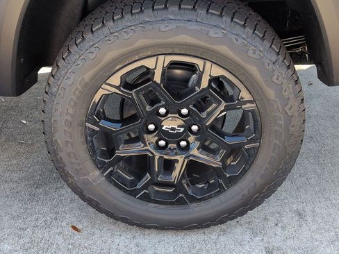New 2026 Chevrolet Colorado Trail Boss AWD/4WD image 25
