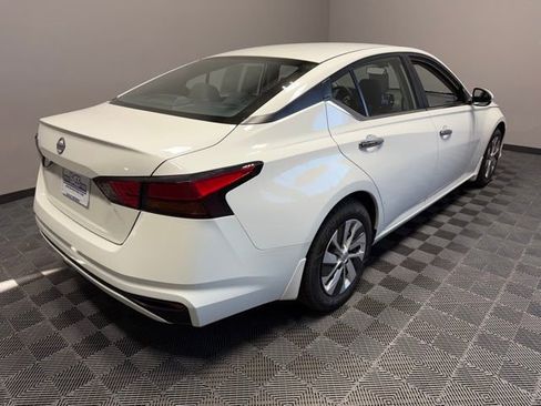 Used 2022 Nissan Altima 2.5 S image 8