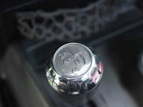 Used 2013 Jeep Wrangler Rubicon w/ PWR Convenience Group image 33