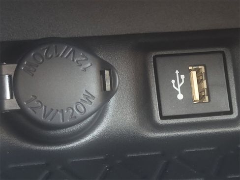 New 2025 Toyota RAV4 XLE image 22