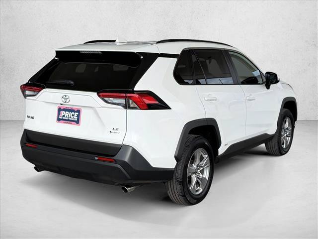 Used 2025 Toyota RAV4 LE AWD/4WD image 6