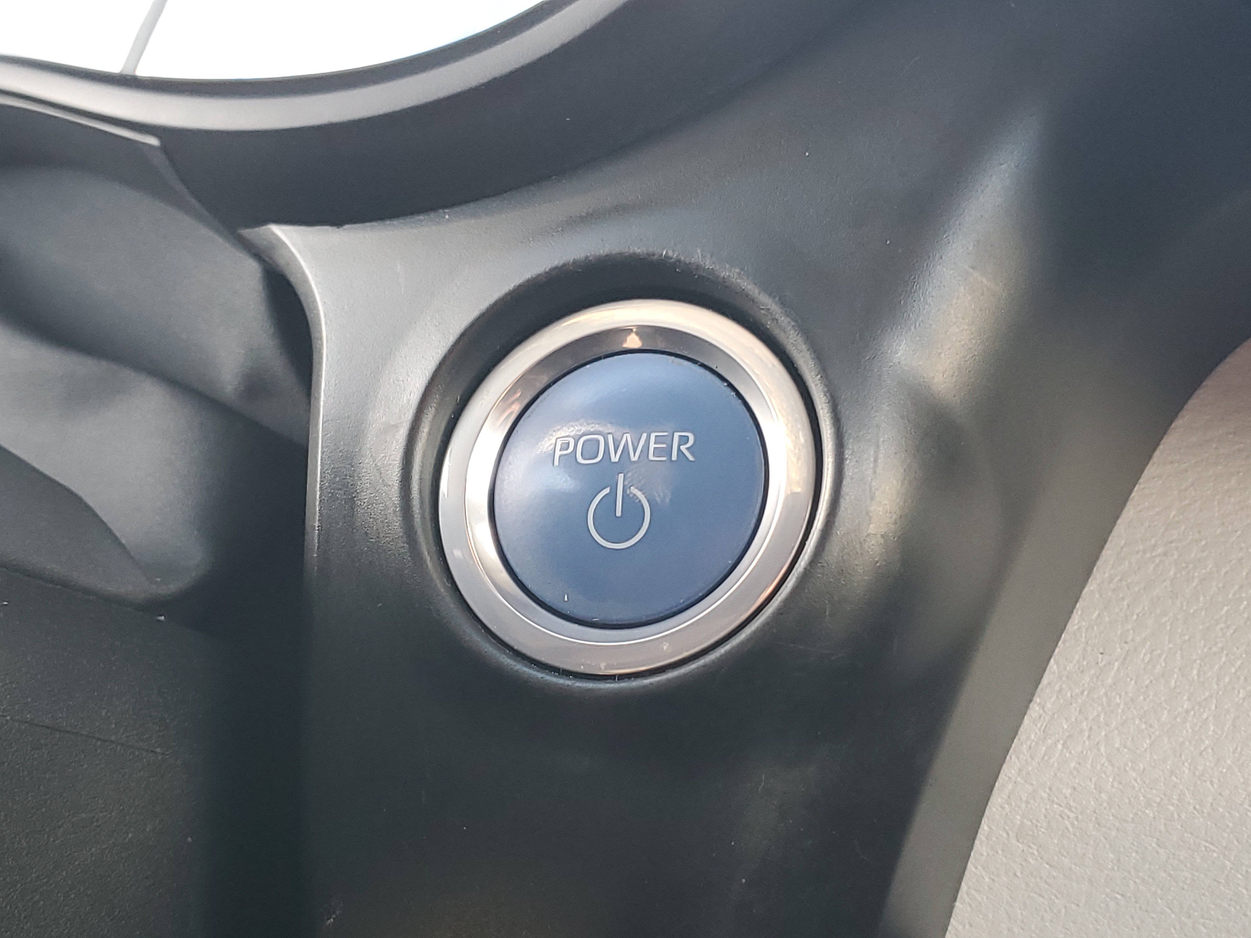 Used 2023 Toyota Sienna XSE AWD/4WD image 29