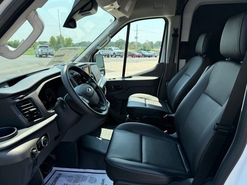New 2025 Ford Transit 250 148 Medium Roof w/ Load Area Protection Package image 9
